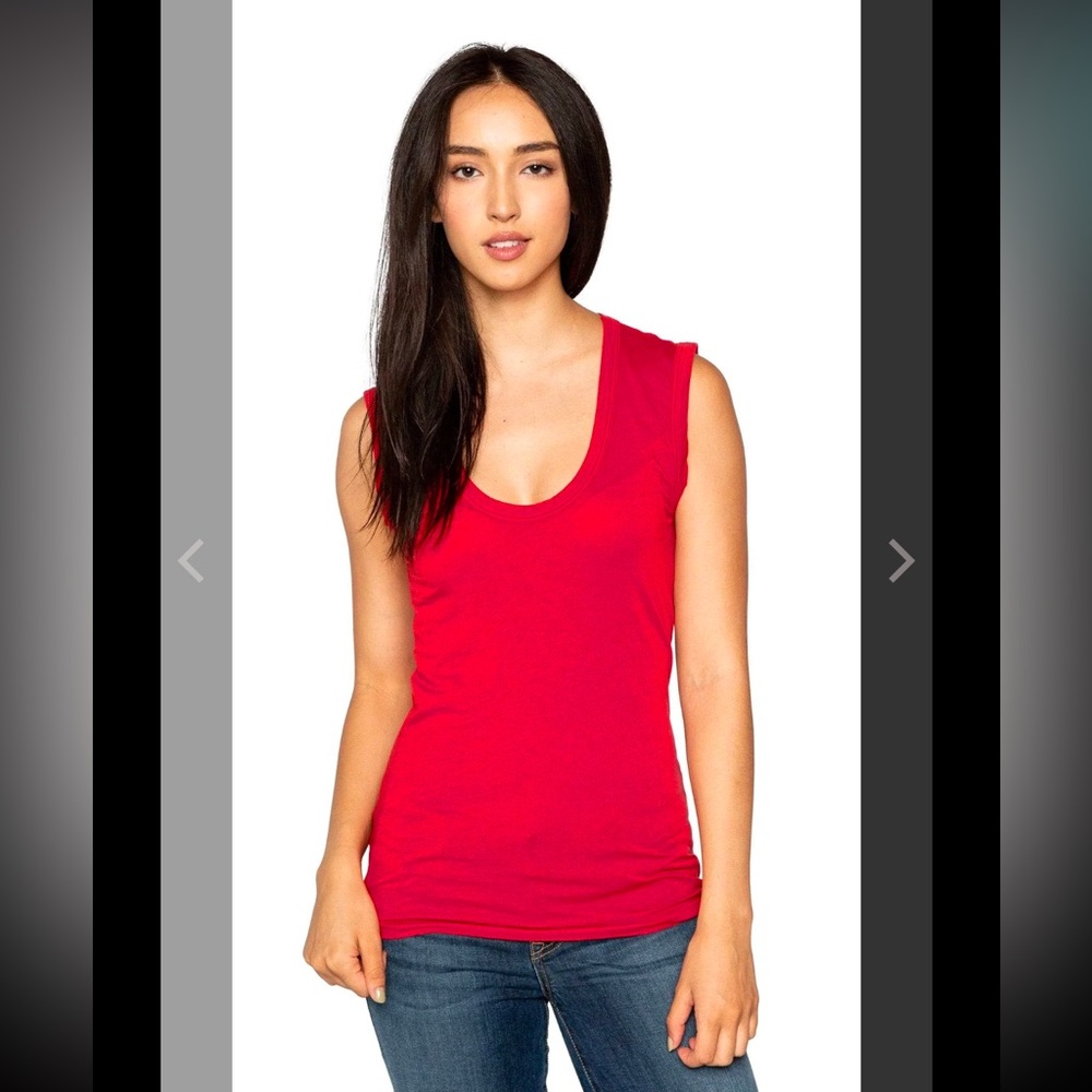VELVET BY GRAHAM & SPENCER ESTINA GAUZY WHISPER SCOOP TANK TOP, SIZE MEDIUM
